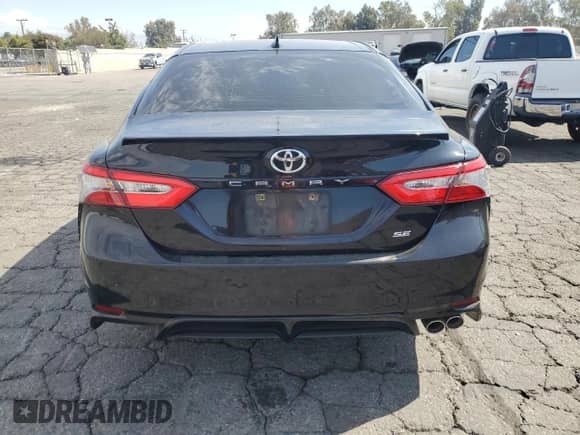 2019 Toyota Camry SE z VIN 4T1B11HK3KU166036, wystawiony jako Copart lot #83827125 z przebiegiem 131 811 mil mil oraz Szkoda całkowita • Salvage title. Historia ofert i sprzedaży dostępna na DreamBid. Obrazek 6.