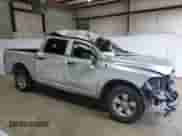 2018 Ram 1500 Tradesman z VIN 1C6RR6KTXJS340700, wystawiony jako Copart lot #82818964 z przebiegiem Nie podano mil oraz Szkoda całkowita • Salvage title. Historia ofert i sprzedaży dostępna na DreamBid. Obrazek 4.