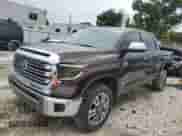 2020 Toyota Tundra Platinum с VIN 5TFGY5F19LX263409, выставлен на аукционе Copart как лот 71579134 с пробегом 83 744 миль миль и На запчасти • Non repairable. История ставок и продаж доступна на DreamBid. Изображение 1.
