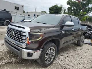 2020 Toyota Tundra Platinum with VIN 5TFGY5F19LX263409, listed as a Copart auction lot 71579134 with 83,744 mi miles and Non repairable. Bid and sale history available at DreamBid. Image 1.