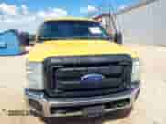 2011 Ford F-250 XL z VIN 1FTBF2A61BEC82600, wystawiony jako IAAI lot #43386101 z przebiegiem 195 000 mil mil oraz . Historia ofert i sprzedaży dostępna na DreamBid. Obrazek 12.