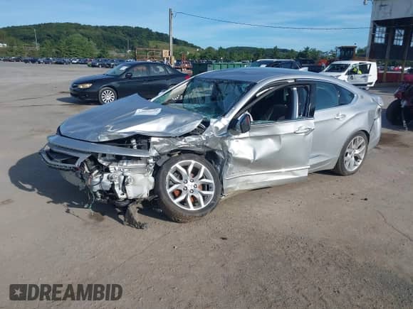 2018 Chevrolet Impala Premier z VIN 2G1125S3XJ9173740, wystawiony jako IAAI lot #43014022 z przebiegiem 95 383 mil mil oraz . Historia ofert i sprzedaży dostępna na DreamBid. Obrazek 17.
