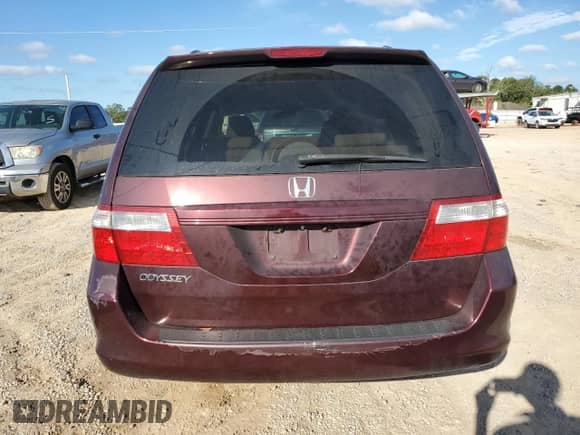 2007 Honda Odyssey EX with VIN 5FNRL38417B093551, listed as a Copart auction lot 84457845 with 239,200 mi miles and Salvage title. Bid and sale history available at DreamBid. Image 6.