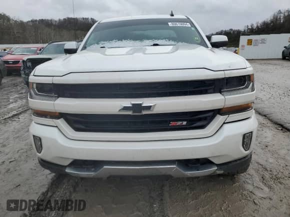 2017 Chevrolet Silverado 1500 LT z VIN 3GCUKREC0HG506938, wystawiony jako Copart lot #80619094 z przebiegiem 73 332 mil mil oraz Szkoda całkowita • Salvage title. Historia ofert i sprzedaży dostępna na DreamBid. Obrazek 5.
