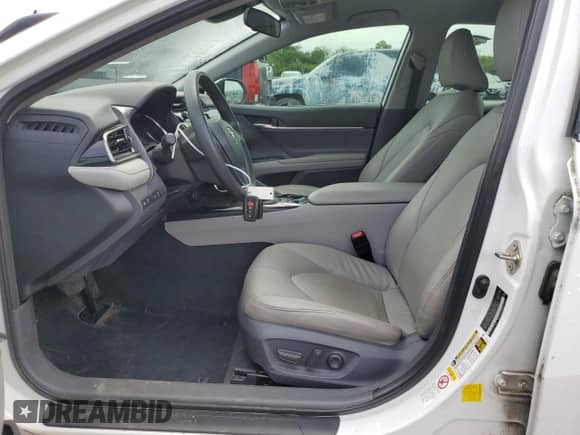 2019 Toyota Camry Hybrid LE with VIN 4T1B31HK9KU513198, listed as a Copart auction lot 64191885 with 59,693 mi miles and Salvage title. Bid and sale history available at DreamBid. Image 7.