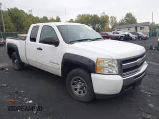 2010 Chevrolet Silverado 1500 LS с VIN 1GCSKREA2AZ120372, выставлен на аукционе IAAI как лот 43275076 с пробегом 187 121 миль миль и . История ставок и продаж доступна на DreamBid. Изображение 1.