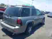 2006 Chevrolet TrailBlazer LT with VIN 1GNDS13S362164801, listed as a IAAI auction lot 42484465 with 193,445 mi miles and . Bid and sale history available at DreamBid. Image 4.