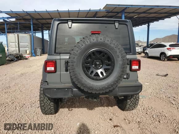 2022 Jeep Wrangler Unlimited Sport S с VIN 1C4HJXDN7NW168561, выставлен на аукционе Copart как лот 86703124 с пробегом 11 222 миль миль и Списание • Salvage title. История ставок и продаж доступна на DreamBid. Изображение 6.