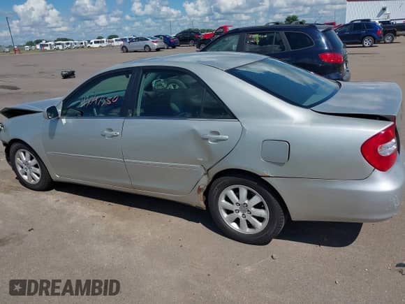 2003 Toyota Camry LE с VIN 4T1BF30K33U550358, выставлен на аукционе IAAI как лот 43047380 с пробегом 139 720 миль миль и . История ставок и продаж доступна на DreamBid. Изображение 15.