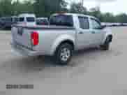2011 Nissan Frontier Pro-4X z VIN 1N6AD0EV5BC443059, wystawiony jako IAAI lot #42745772 z przebiegiem 186 352 mil mil oraz . Historia ofert i sprzedaży dostępna na DreamBid. Obrazek 4.