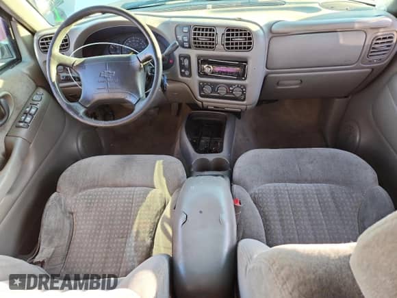 1998 Chevrolet Blazer LS с VIN 1GNDT13W4W2268486, выставлен на аукционе Copart как лот 84461035 с пробегом Не указан миль и Списание • Salvage title. История ставок и продаж доступна на DreamBid. Изображение 8.