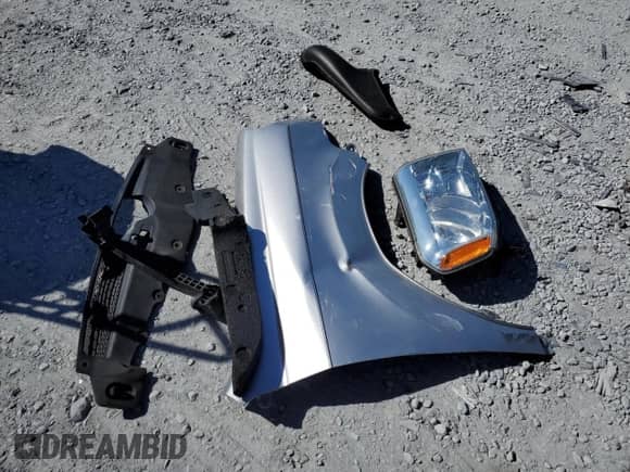 2015 Honda Pilot EX with VIN 5FNYF3H41FB019967, listed as a Copart auction lot 87230015 with 201,174 mi miles and Salvage title. Bid and sale history available at DreamBid. Image 13.