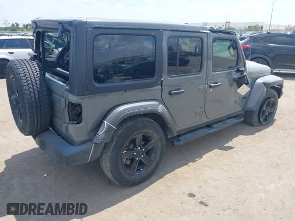 2021 Jeep Wrangler Unlimited 80th Anniversary with VIN 1C4HJXDG2MW700489, listed as a IAAI auction lot 43018398 with 43,611 mi miles and . Bid and sale history available at DreamBid. Image 4.