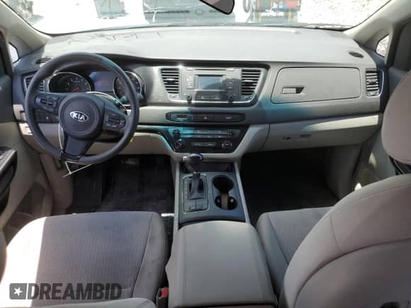 2016 Kia Sedona L с VIN KNDMA5C11G6208038, выставлен на аукционе Copart как лот 61339375 с пробегом 58 860 миль миль и Списание • Salvage title. История ставок и продаж доступна на DreamBid. Изображение 8.