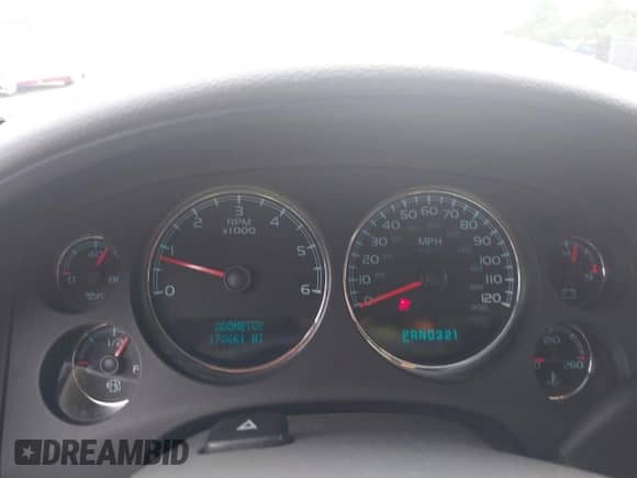 2007 Chevrolet Avalanche 3LT with VIN 3GNFK12367G298357, listed as a IAAI auction lot 42499614 with 178,661 mi miles and . Bid and sale history available at DreamBid. Image 7.