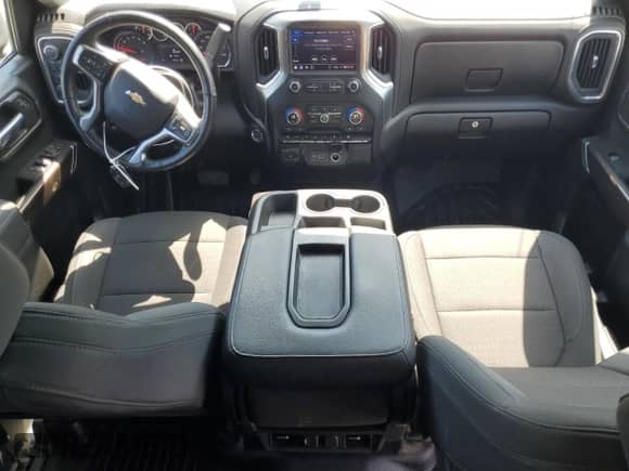 2020 Chevrolet Silverado 1500 LT с VIN 1GCRYDED1LZ282779, выставлен на аукционе Copart как лот 81380115 с пробегом 75 772 миль миль и Списание • Salvage title. История ставок и продаж доступна на DreamBid. Изображение 8.