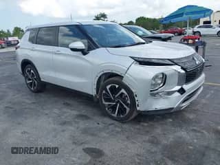 2024 Mitsubishi Outlander SE z VIN JA4J3VA8XRZ086126, wystawiony jako IAAI lot #42314398 z przebiegiem 2 256 mil mil oraz . Historia ofert i sprzedaży dostępna na DreamBid. Obrazek 1.