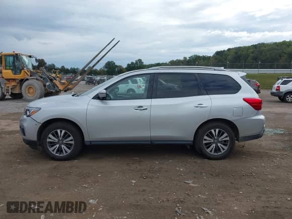 2020 Nissan Pathfinder SL z VIN 5N1DR2CM9LC609412, wystawiony jako IAAI lot #43309852 z przebiegiem 115 819 mil mil oraz . Historia ofert i sprzedaży dostępna na DreamBid. Obrazek 14.