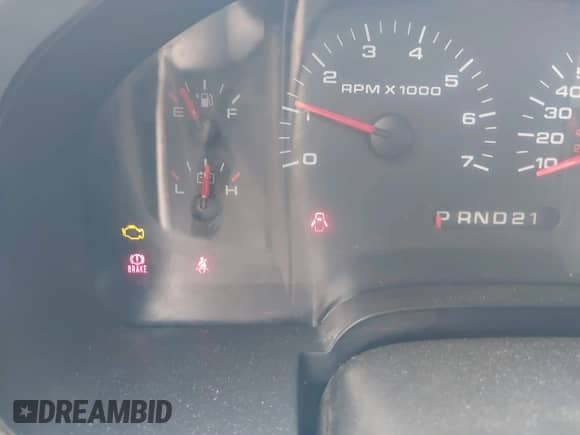 2006 Ford F-150 STX with VIN 1FTRX12W36NB89488, listed as a IAAI auction lot 43376861 with 250,306 mi miles and . Bid and sale history available at DreamBid. Image 12.