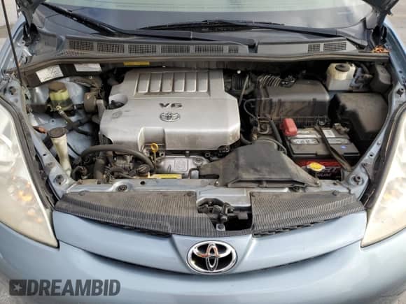 2010 Toyota Sienna CE z VIN 5TDKK4CC9AS341928, wystawiony jako Copart lot #86047675 z przebiegiem 169 006 mil mil oraz Szkoda całkowita • Salvage title. Historia ofert i sprzedaży dostępna na DreamBid. Obrazek 12.