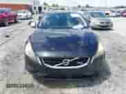2012 Volvo S60 T6 с VIN YV1902FH5C2105927, выставлен на аукционе IAAI как лот 42721031 с пробегом 89 364 миль миль и . История ставок и продаж доступна на DreamBid. Изображение 12.