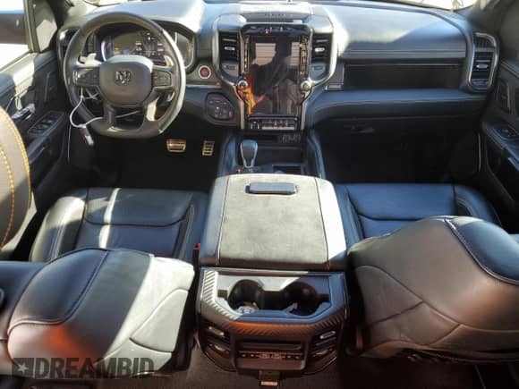 2023 Ram 1500 TRX z VIN 1C6SRFU92PN546863, wystawiony jako Copart lot #87868515 z przebiegiem 18 460 mil mil oraz Szkoda całkowita • Salvage title. Historia ofert i sprzedaży dostępna na DreamBid. Obrazek 8.