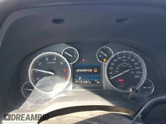 2016 Toyota Tundra SR5 z VIN 5TFUW5F19GX520177, wystawiony jako Copart lot #84470525 z przebiegiem 131 081 mil mil oraz Szkoda całkowita • Salvage title. Historia ofert i sprzedaży dostępna na DreamBid. Obrazek 9.