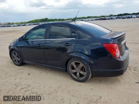 2014 Chevrolet Sonic RS с VIN 1G1JG5SB4E4173914, выставлен на аукционе Copart как лот 63909745 с пробегом Не указан миль и Списание • Salvage title. История ставок и продаж доступна на DreamBid. Изображение 2.