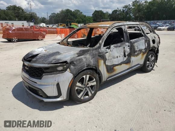 2022 Kia Sorento SX Prestige с VIN KNDRMDLH7N5061781, выставлен на аукционе Copart как лот 69510995 с пробегом Не указан миль и На запчасти • Non repairable. История ставок и продаж доступна на DreamBid. Изображение 1.