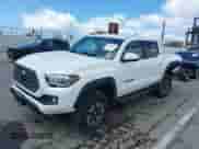 2021 Toyota Tacoma SR5 with VIN 5TFAZ5CN7MX112757, listed as a IAAI auction lot 42222600 with 39,885 mi miles and . Bid and sale history available at DreamBid. Image 17.