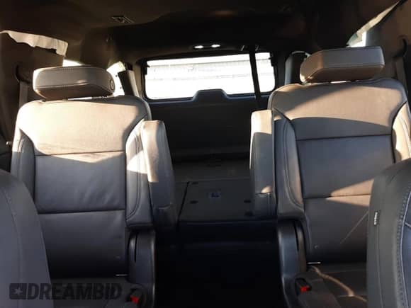 2022 Chevrolet Tahoe Z71 z VIN 1GNSKPKL9NR226521, wystawiony jako Copart lot #79067334 z przebiegiem 87 240 mil mil oraz Szkoda całkowita • Salvage title. Historia ofert i sprzedaży dostępna na DreamBid. Obrazek 10.