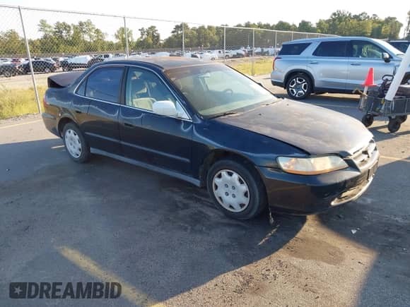 1999 Honda Accord LX с VIN 1HGCG5647XA144120, выставлен на аукционе IAAI как лот 43159861 с пробегом 155 743 миль миль и . История ставок и продаж доступна на DreamBid. Изображение 1.