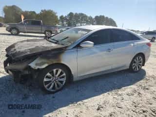 2013 Hyundai Sonata SE z VIN 5NPEC4AC1DH593406, wystawiony jako Copart lot #89838275 z przebiegiem Nie podano mil oraz Nie do naprawy • Non repairable. Historia ofert i sprzedaży dostępna na DreamBid. Obrazek 1.
