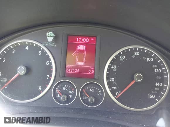 2009 Volkswagen Tiguan S с VIN WVGAV75N49W500610, выставлен на аукционе IAAI как лот 41813423 с пробегом 243 126 миль миль и . История ставок и продаж доступна на DreamBid. Изображение 7.