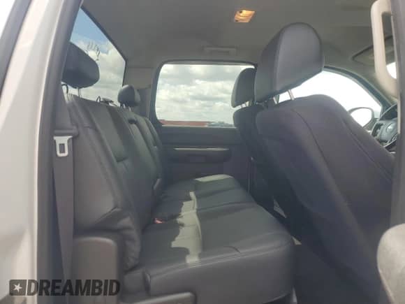 2013 Chevrolet Silverado 1500 LT z VIN 3GCPKSE74DG374249, wystawiony jako Copart lot #84478155 z przebiegiem 113 753 mil mil oraz Czysty tytuł • Clean title. Historia ofert i sprzedaży dostępna na DreamBid. Obrazek 10.