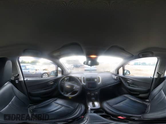 2015 Chevrolet Trax LS with VIN 3GNCJKSB9FL255687, listed as a IAAI auction lot 43071761 with 58,481 mi miles and . Bid and sale history available at DreamBid. Image 18.