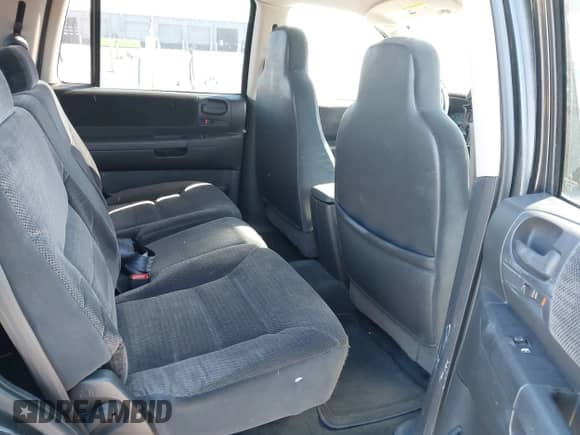 2002 Dodge Durango SLT z VIN 1B4HS48N52F156293, wystawiony jako IAAI lot #43561938 z przebiegiem 179 061 mil mil oraz . Historia ofert i sprzedaży dostępna na DreamBid. Obrazek 8.