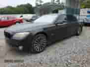 2009 BMW 7 Series 750Li with VIN WBAKB835X9CY57752, listed as a Copart auction lot 67517575 with 111,522 mi miles and Salvage title. Bid and sale history available at DreamBid. Image 1.