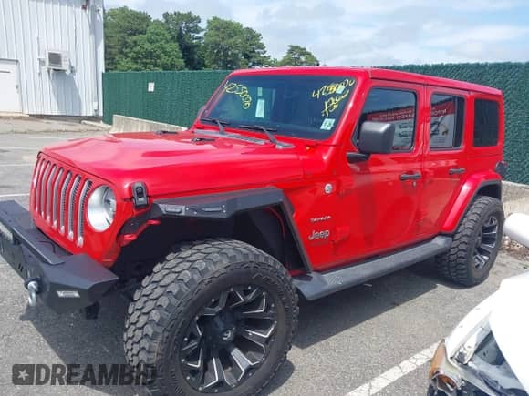 2021 Jeep Wrangler Unlimited Sahara с VIN 1C4HJXEGXMW631033, выставлен на аукционе IAAI как лот 42550070 с пробегом 54 429 миль миль и . История ставок и продаж доступна на DreamBid. Изображение 14.