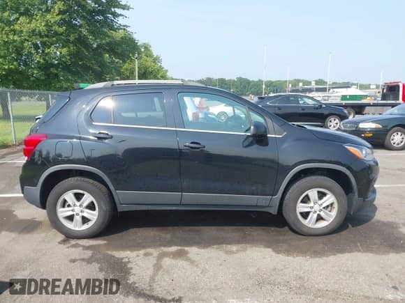 2019 Chevrolet Trax LT с VIN 3GNCJPSB0KL210015, выставлен на аукционе IAAI как лот 42901467 с пробегом 79 518 миль миль и . История ставок и продаж доступна на DreamBid. Изображение 13.