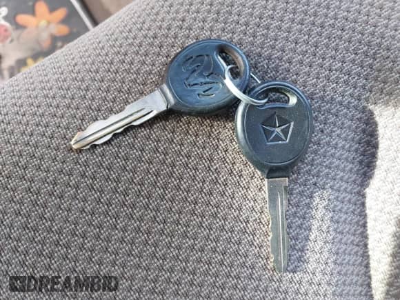 2001 Dodge Caravan SE с VIN 1B4GP25BX1B239669, выставлен на аукционе IAAI как лот 41636085 с пробегом 205 354 миль миль и . История ставок и продаж доступна на DreamBid. Изображение 11.