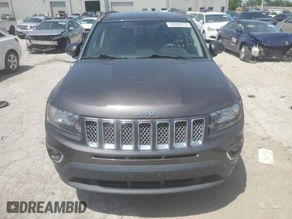 2015 Jeep Compass High Altitude with VIN 1C4NJCEA6FD171682, listed as a Copart auction lot 62288755 with 125,044 mi miles and Clean title. Bid and sale history available at DreamBid. Image 5.