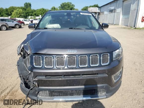 2020 Jeep Compass Limited with VIN 3C4NJDCB6LT236036, listed as a Copart auction lot 65977365 with 31,846 mi miles and Non repairable. Bid and sale history available at DreamBid. Image 5.