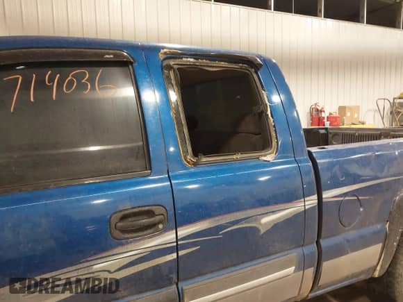 2003 Chevrolet Silverado 1500 с VIN 2GCEK19T531275181, выставлен на аукционе IAAI как лот 41714036 с пробегом 320 291 миль миль и . История ставок и продаж доступна на DreamBid. Изображение 6.