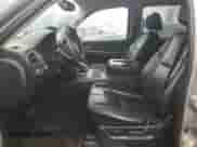 2007 Chevrolet Avalanche 3LT с VIN 3GNFK12307G258761, выставлен на аукционе Copart как лот 80946785 с пробегом Не указан миль и Списание • Salvage title. История ставок и продаж доступна на DreamBid. Изображение 7.