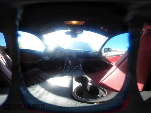 2019 Lexus IS 300 z VIN JTHBA1D28K5098044, wystawiony jako IAAI lot #43010184 z przebiegiem 73 812 mil mil oraz . Historia ofert i sprzedaży dostępna na DreamBid. Obrazek 24.