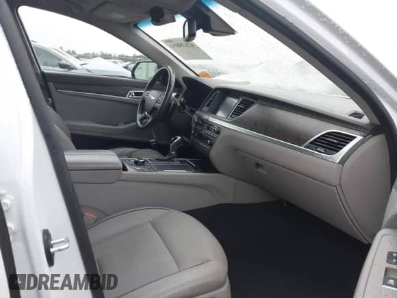 2016 Hyundai Genesis 3.8L with VIN KMHGN4JE3GU115238, listed as a IAAI auction lot 42628814 with 81,107 mi miles and . Bid and sale history available at DreamBid. Image 5.