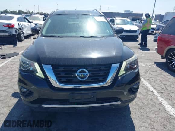 2017 Nissan Pathfinder S z VIN 5N1DR2MN5HC669914, wystawiony jako IAAI lot #42782721 z przebiegiem 91 545 mil mil oraz . Historia ofert i sprzedaży dostępna na DreamBid. Obrazek 12.