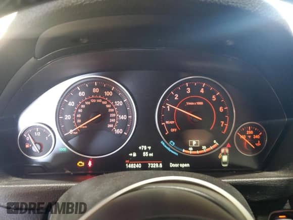 2015 BMW 3 Series 328i xDrive с VIN WBA3B5C55FF961689, выставлен на аукционе Copart как лот 83838305 с пробегом 146 240 миль миль и Списание • Salvage title. История ставок и продаж доступна на DreamBid. Изображение 9.