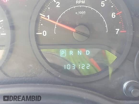 2007 Jeep Wrangler Unlimited X с VIN 1J4GA39147L156263, выставлен на аукционе IAAI как лот 43073565 с пробегом 103 122 миль миль и . История ставок и продаж доступна на DreamBid. Изображение 15.